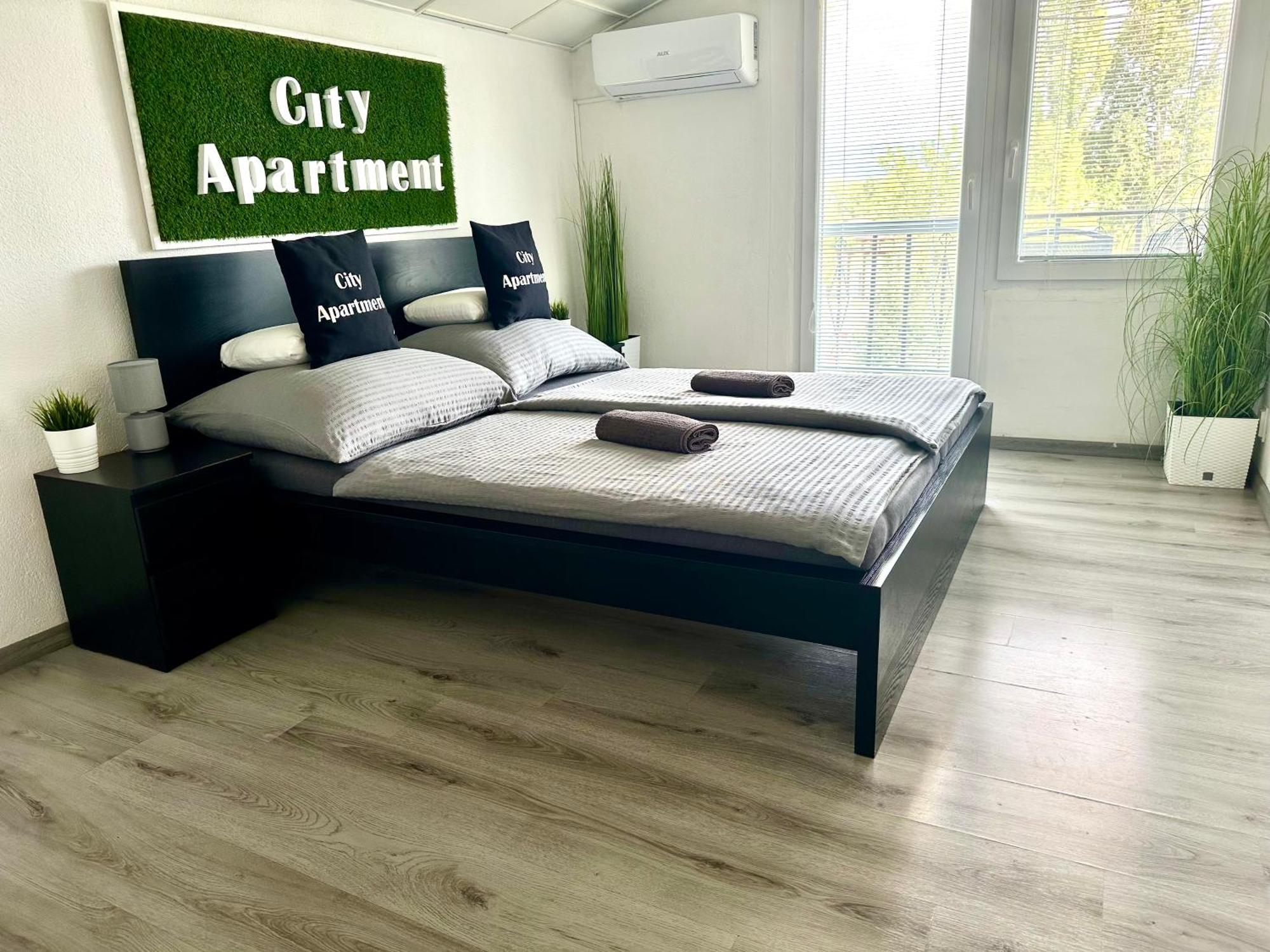 City Apartment Štúrovo Exterior foto
